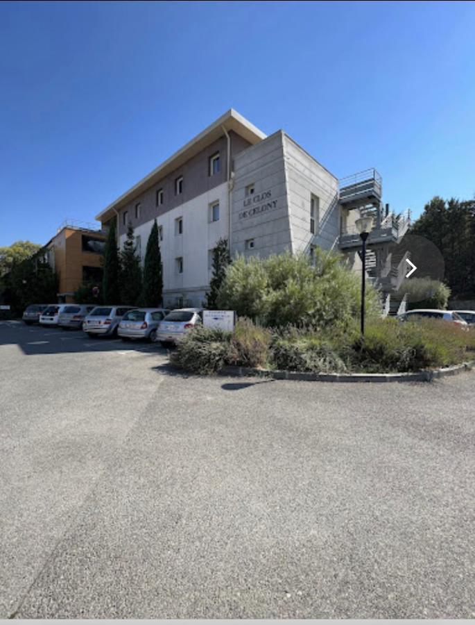 Joli Studio Le Clos D'Aix Avec Grande Terrasse Piscine Et Parking Gratuit Aix-en-Provence Esterno foto
