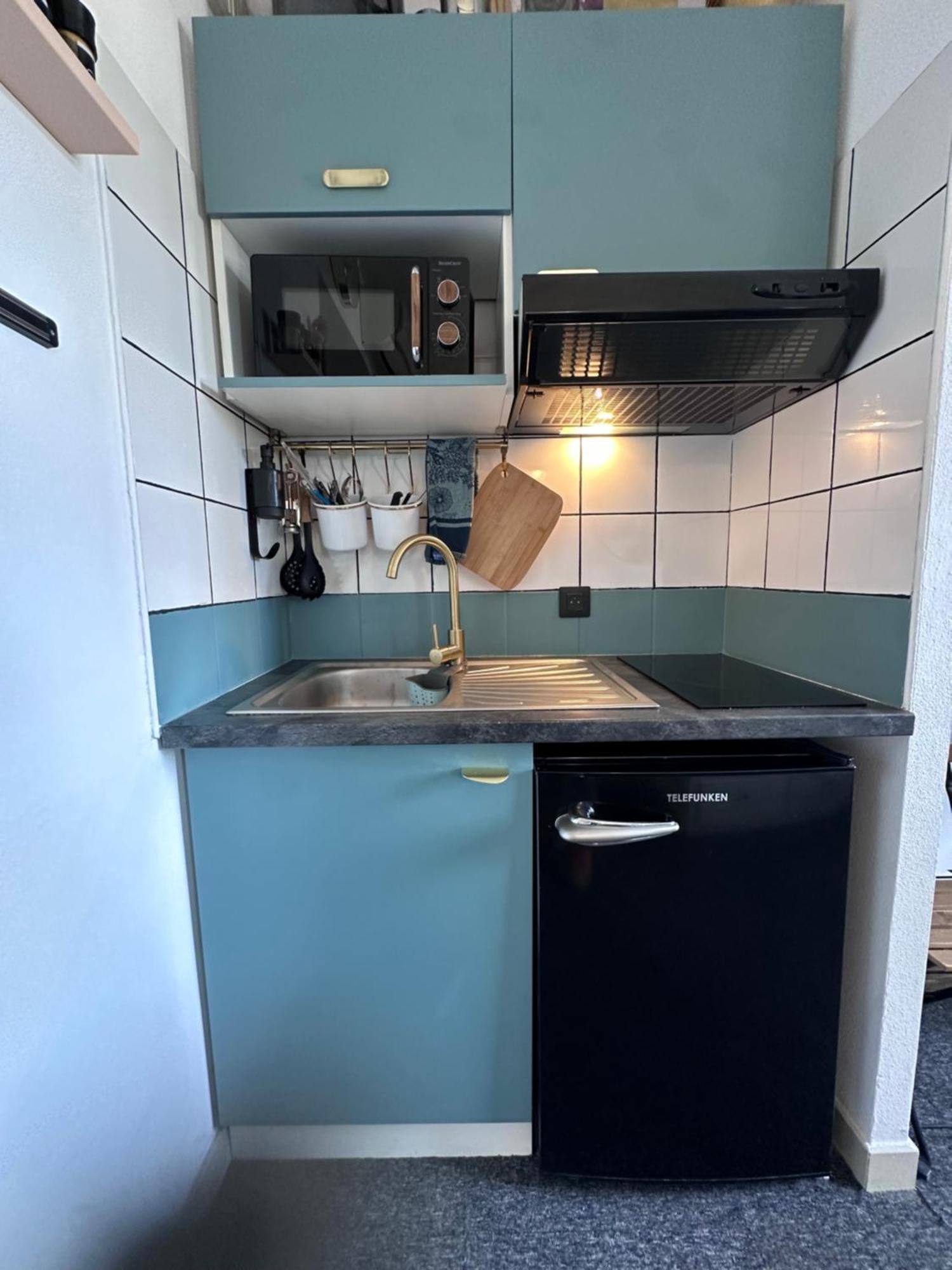 Joli Studio Le Clos D'Aix Avec Grande Terrasse Piscine Et Parking Gratuit Aix-en-Provence Esterno foto