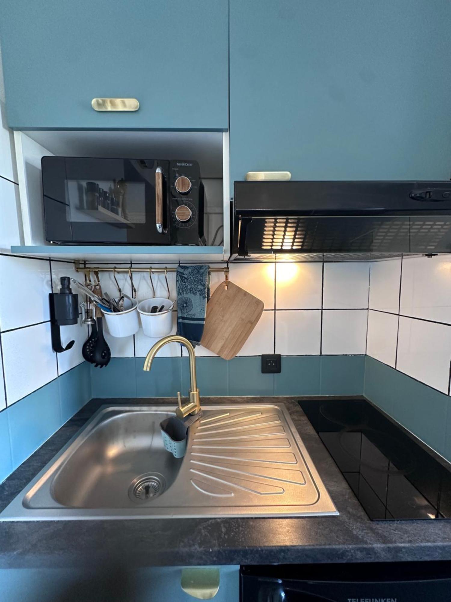Joli Studio Le Clos D'Aix Avec Grande Terrasse Piscine Et Parking Gratuit Aix-en-Provence Esterno foto