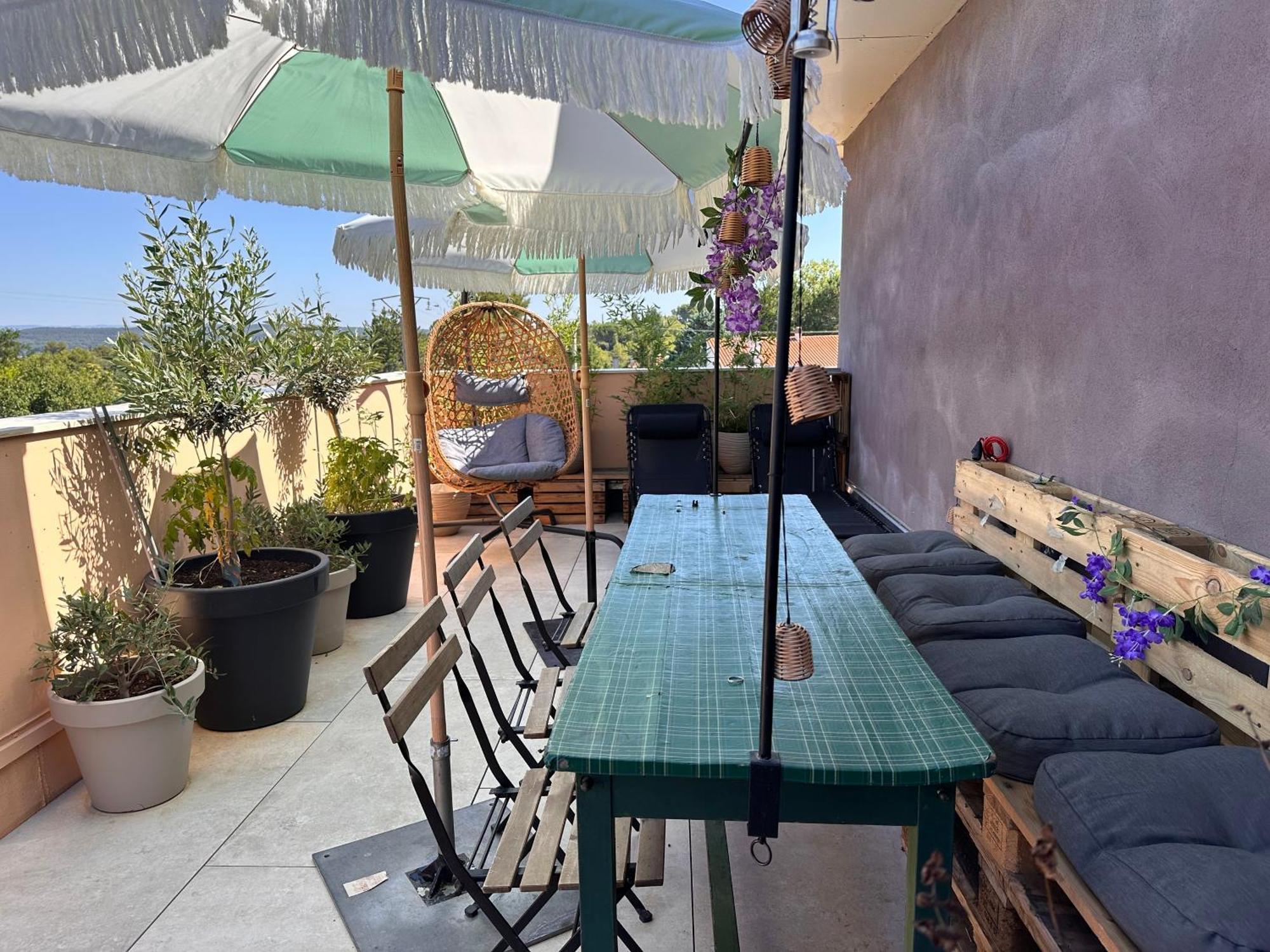 Joli Studio Le Clos D'Aix Avec Grande Terrasse Piscine Et Parking Gratuit Aix-en-Provence Esterno foto